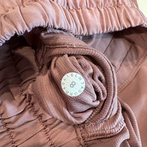 Lululemon Hotty Hot Short II *2.5" Quicksand Pink Purple Mauve  8 - Picture 11 of 11